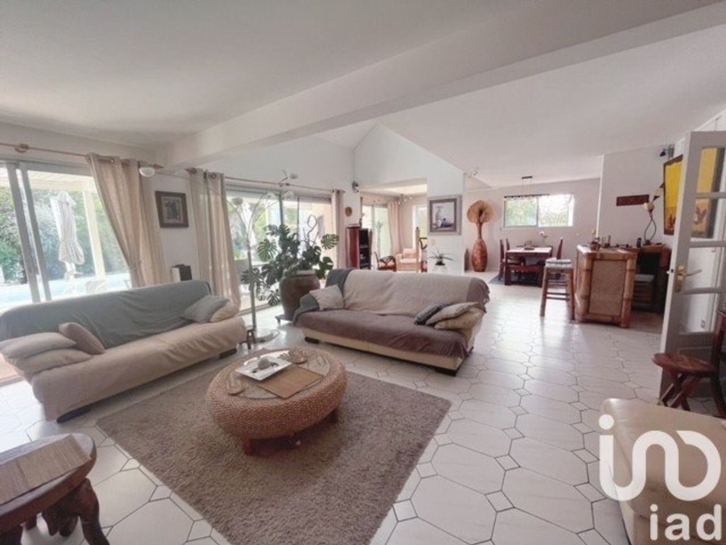 Achat maison à vendre 4 chambres 263 m² - Montargis