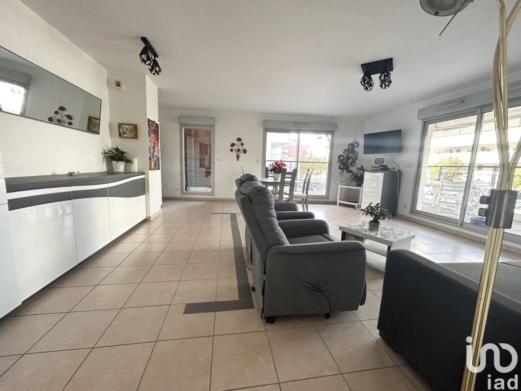 Achat appartement à vendre 3 pièces 94 m² - La Seyne-sur-Mer