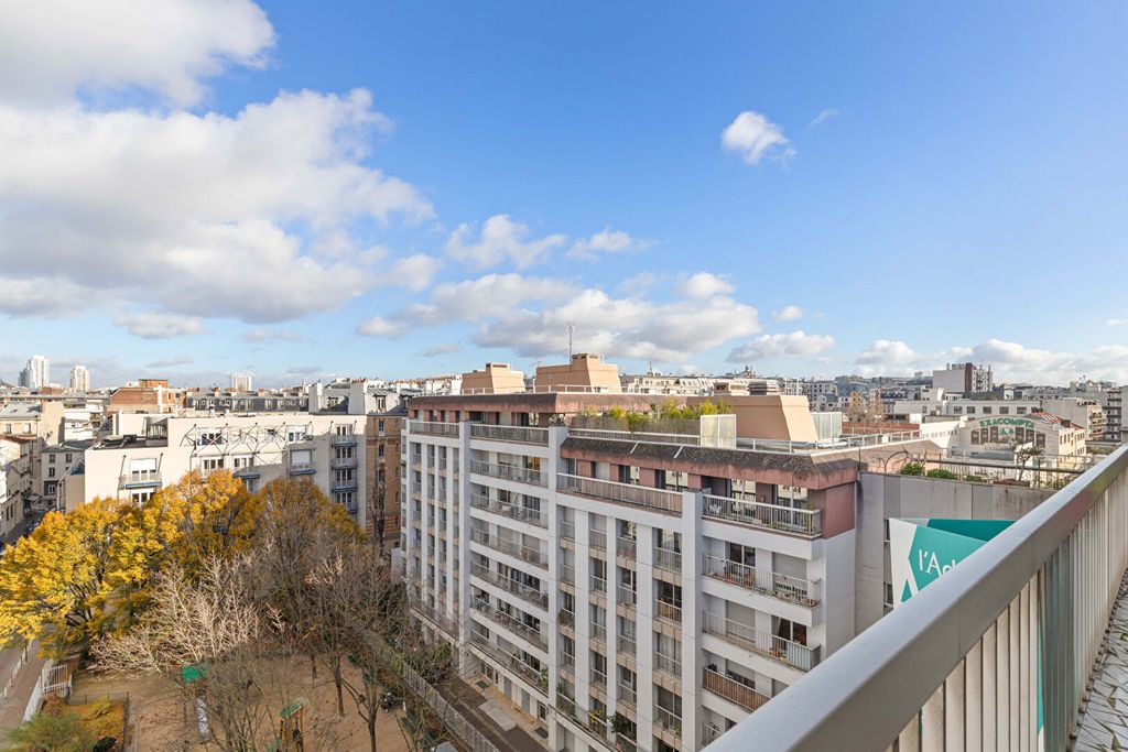 Achat appartement à vendre 2 pièces 55 m² - Paris 10ème arrondissement