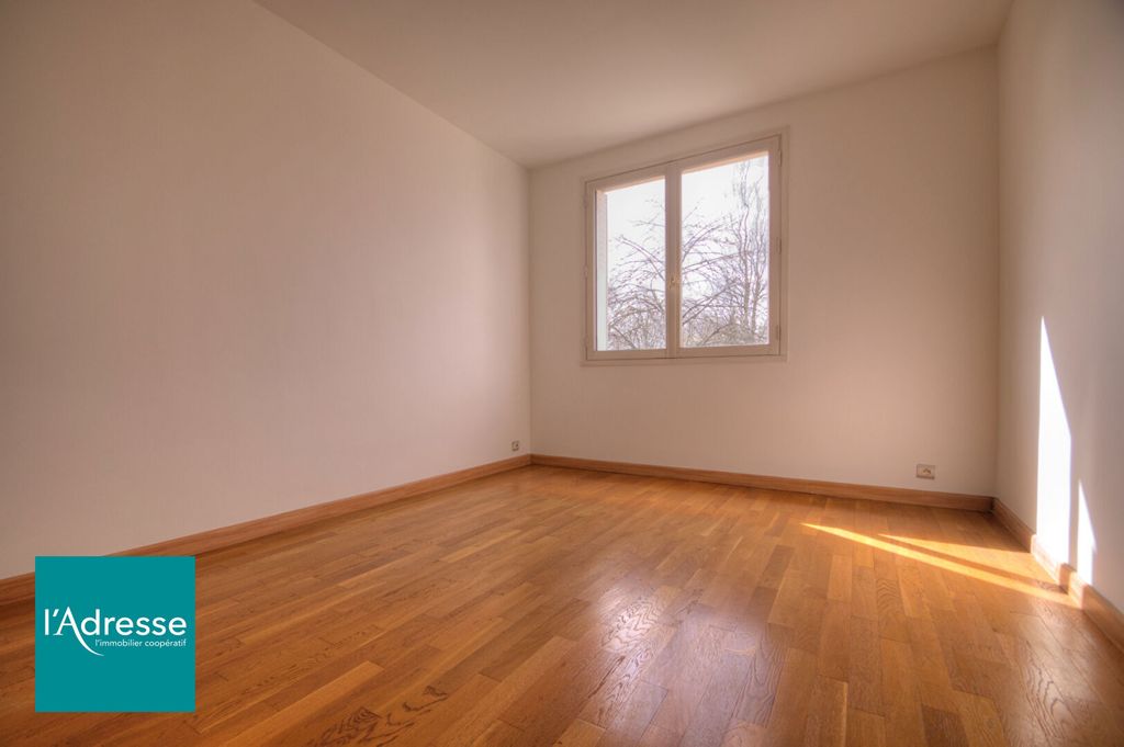 Achat appartement à vendre 5 pièces 95 m² - Champigny-sur-Marne