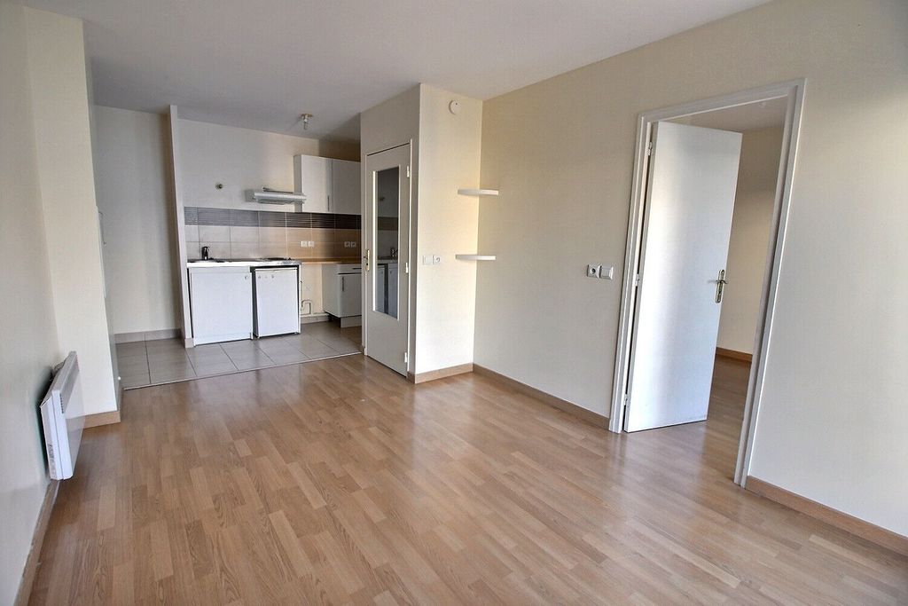 Achat appartement à vendre 2 pièces 38 m² - Choisy-le-Roi