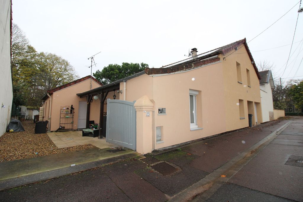 Achat maison à vendre 2 chambres 74 m² - Chalon-sur-Saône