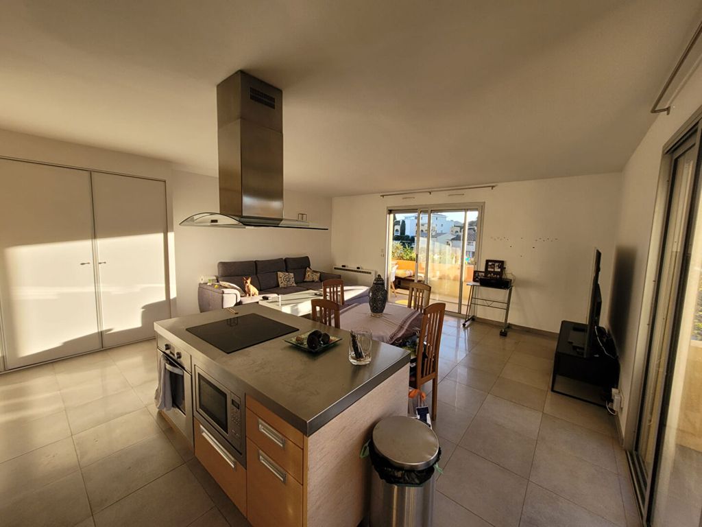 Achat appartement à vendre 3 pièces 67 m² - Cagnes-sur-Mer
