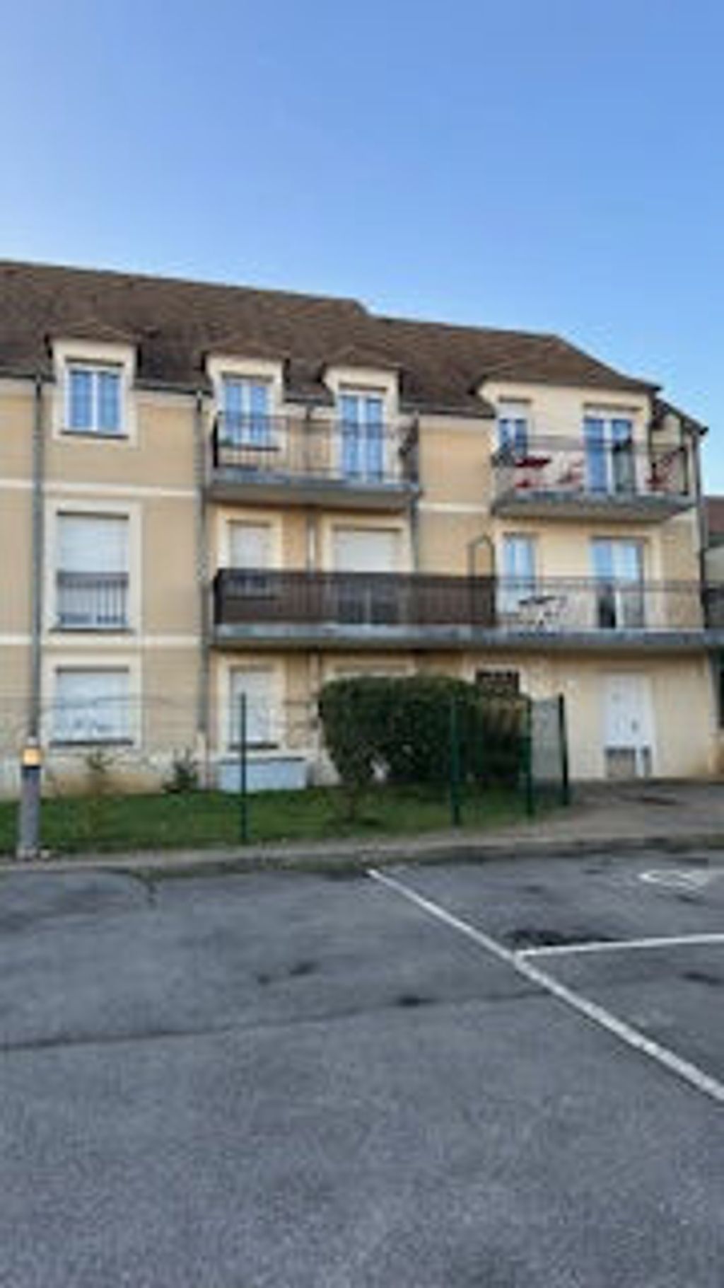 Achat appartement à vendre 4 pièces 73 m² - Villenoy