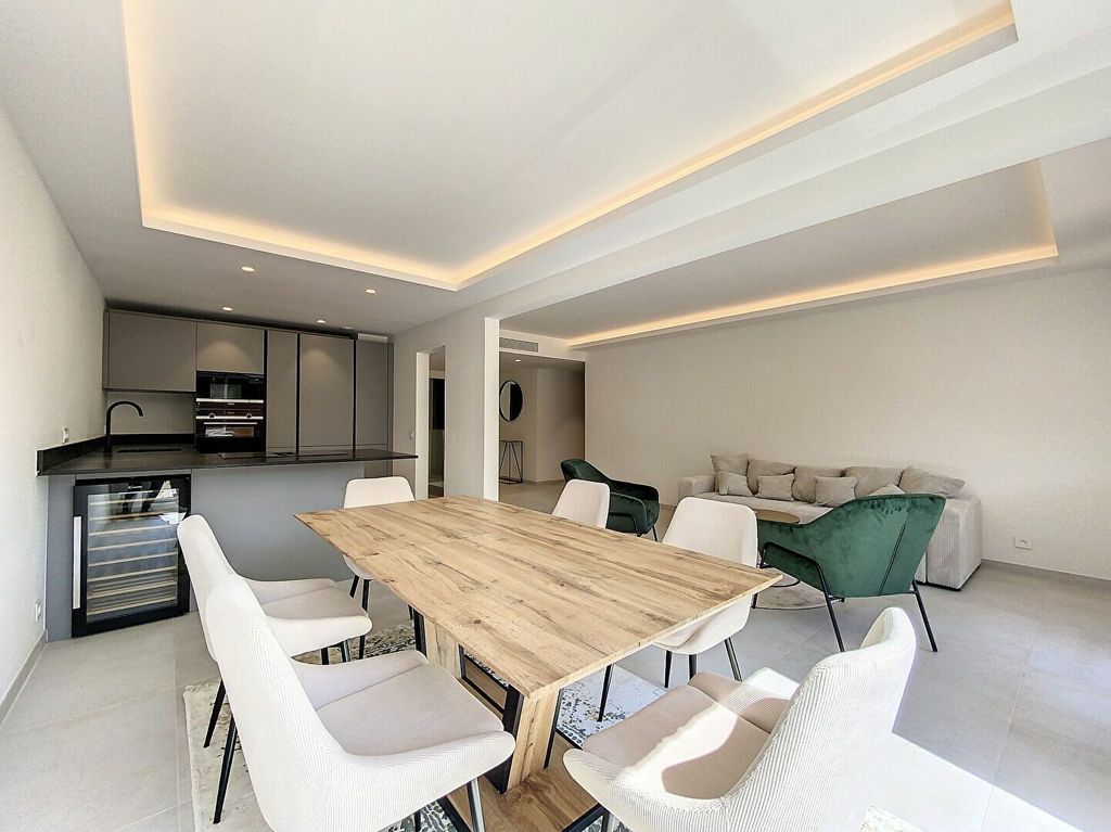 Achat appartement à vendre 3 pièces 110 m² - Saint-Tropez