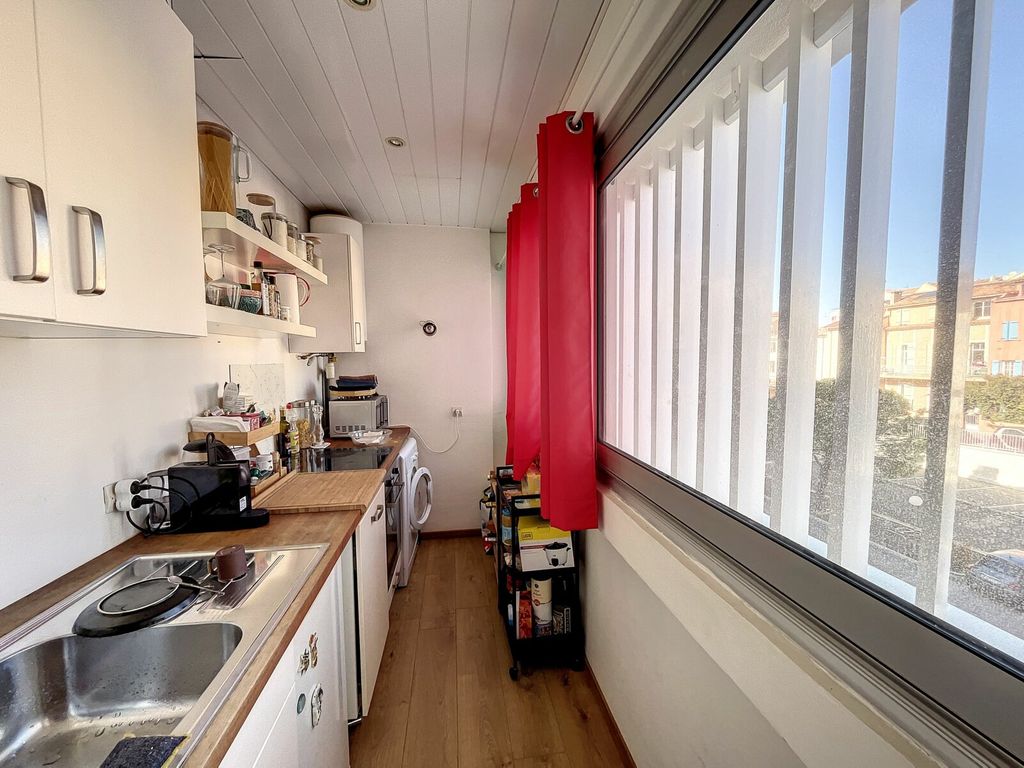 Achat appartement à vendre 2 pièces 33 m² - Sainte-Maxime