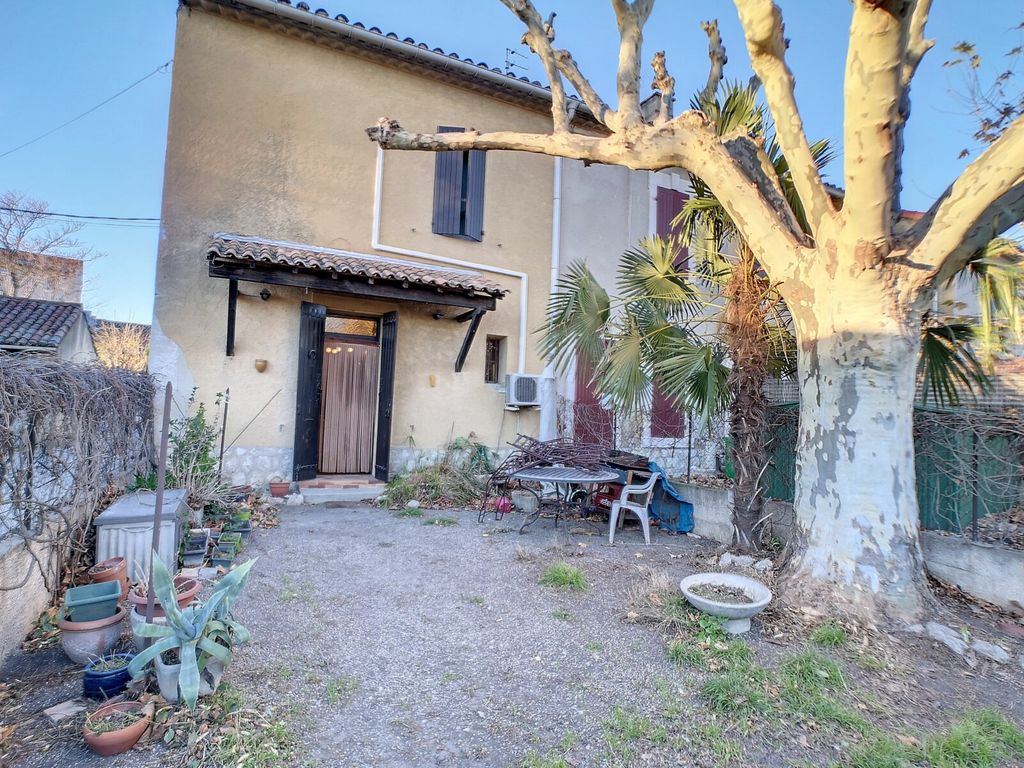 Achat maison à vendre 3 chambres 85 m² - Le Pontet