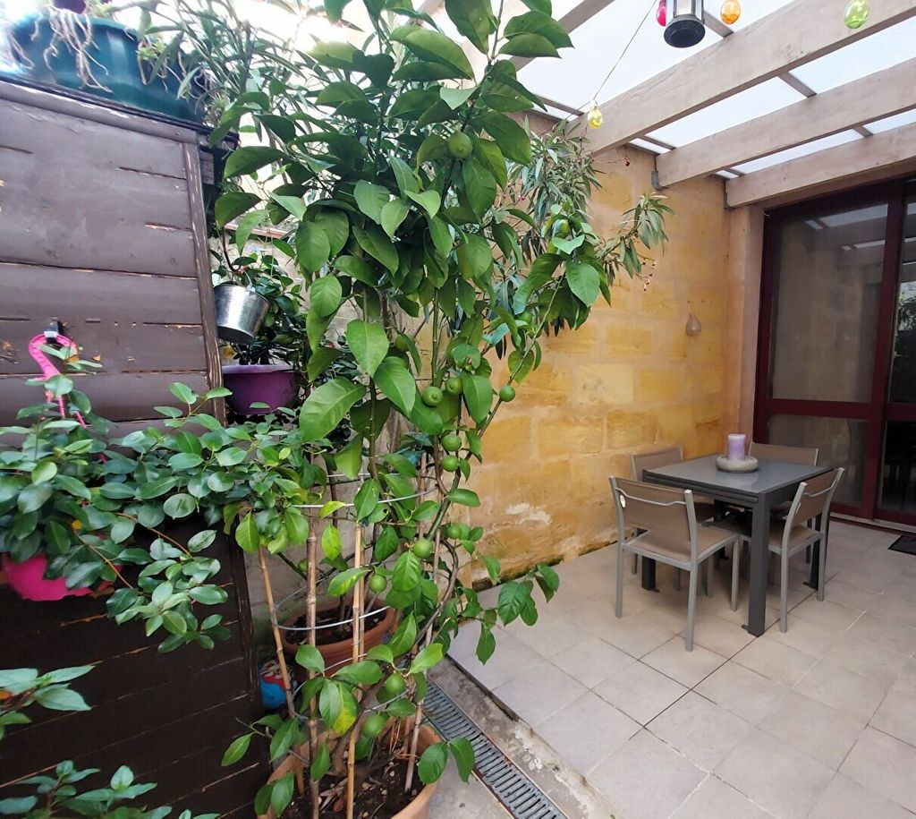 Achat maison à vendre 2 chambres 65 m² - Isle-Saint-Georges