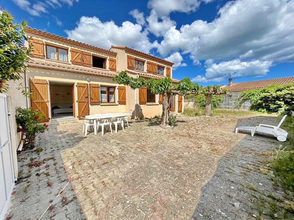 Achat maison à vendre 6 chambres 141 m² - Agde