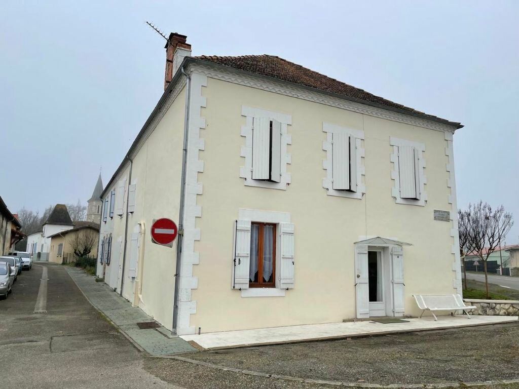 Achat maison à vendre 5 chambres 205 m² - Cauna