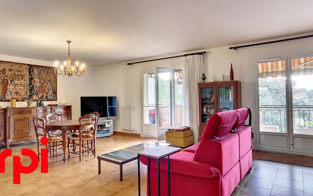 Achat appartement à vendre 3 pièces 84 m² - Ollioules