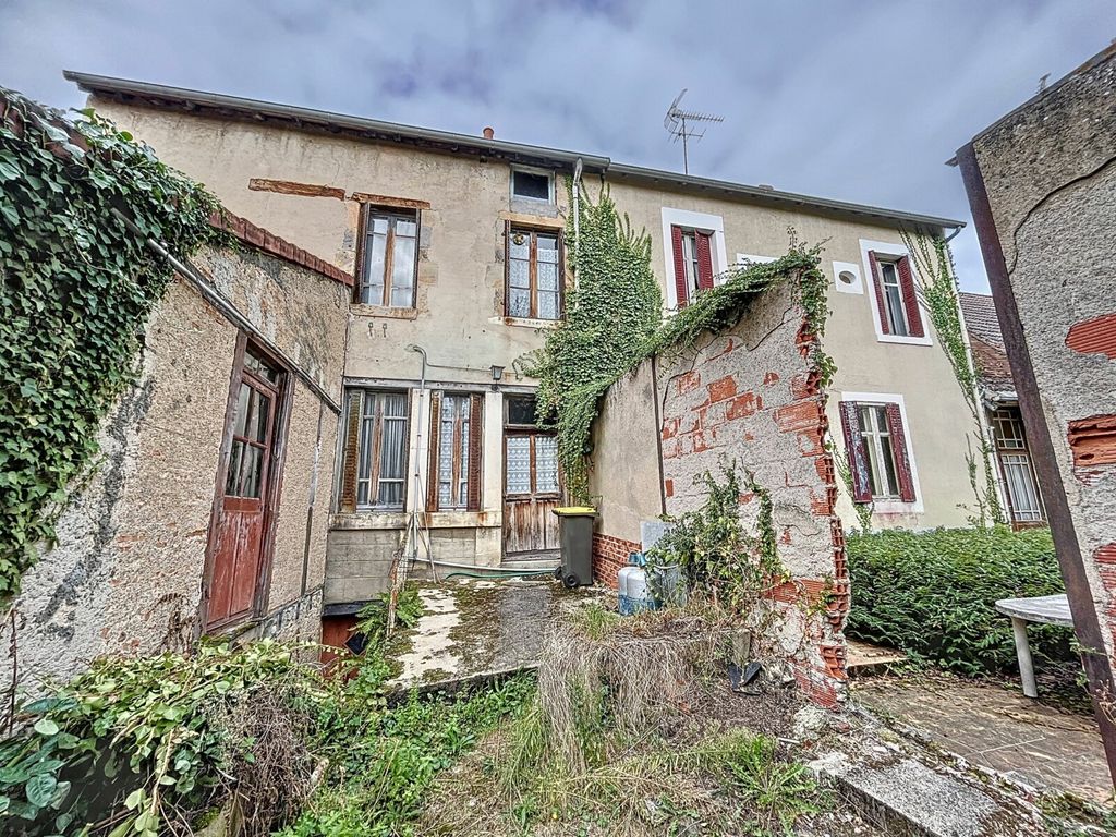 Achat maison à vendre 7 chambres 265 m² - Dampierre-en-Crot