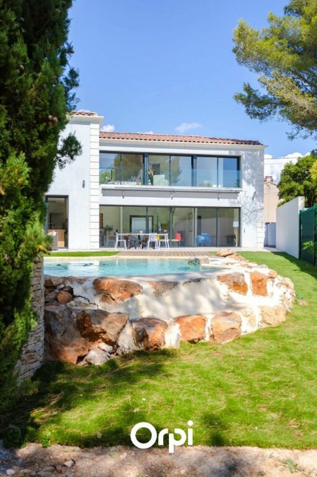 Achat maison à vendre 4 chambres 220 m² - Marseille 12ème arrondissement