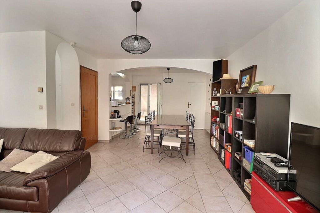 Achat maison à vendre 4 chambres 105 m² - Marseille 3ème arrondissement