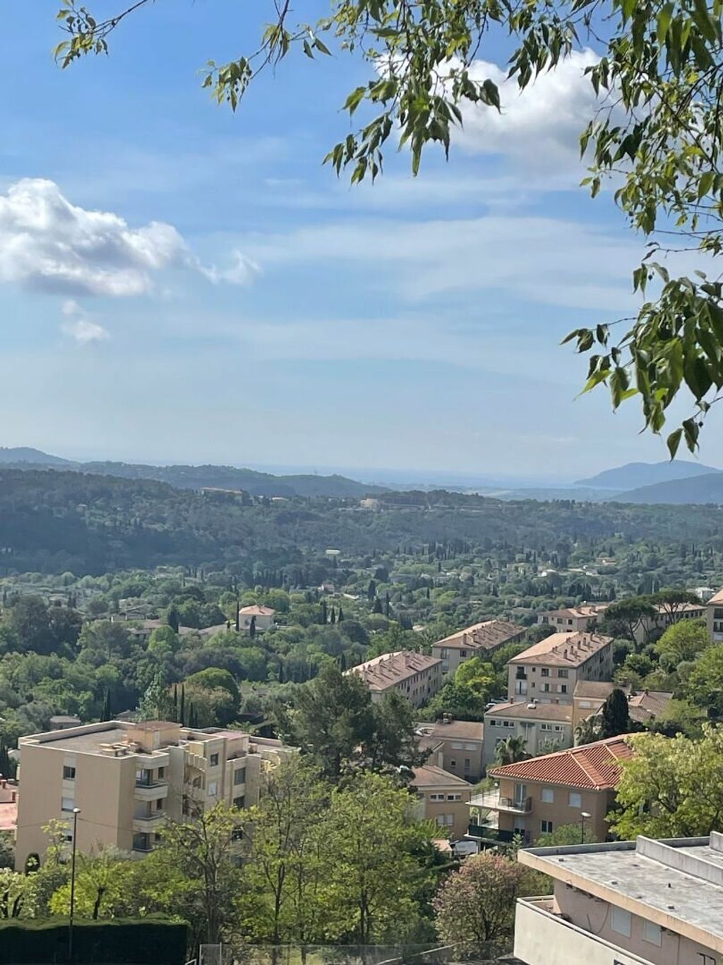 Achat appartement à vendre 2 pièces 65 m² - Grasse