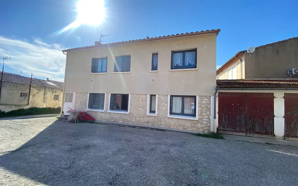 Achat maison à vendre 2 chambres 101 m² - Carcassonne