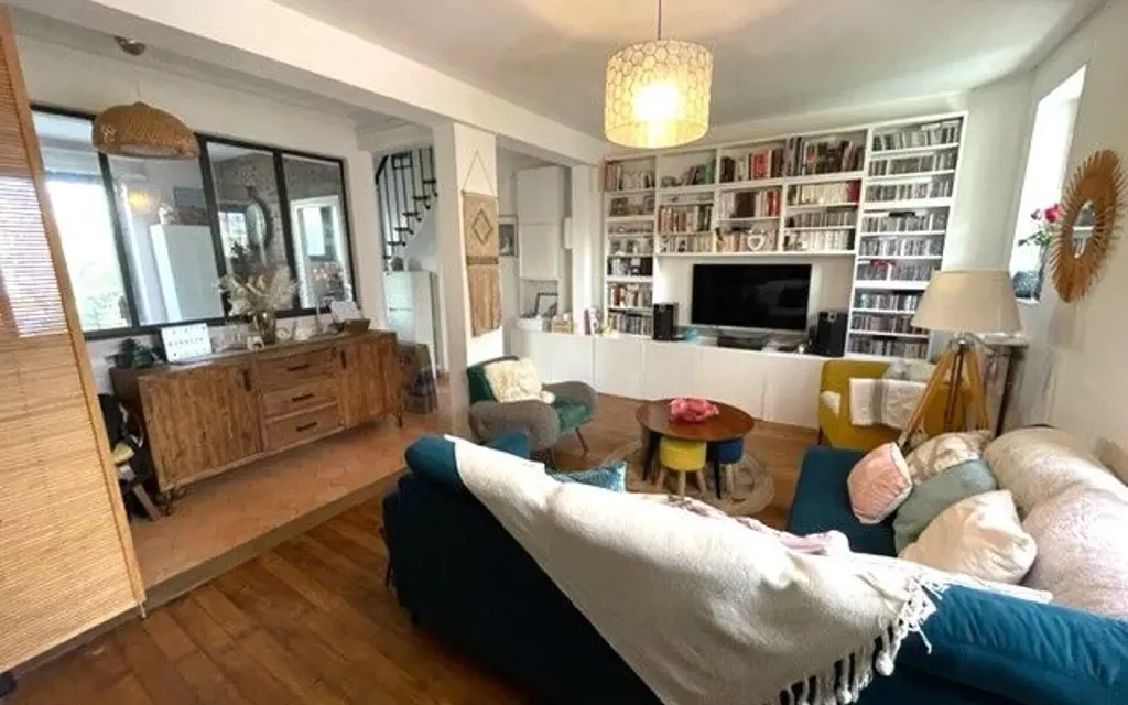 Achat maison à vendre 3 chambres 125 m² - Corbeil-Essonnes