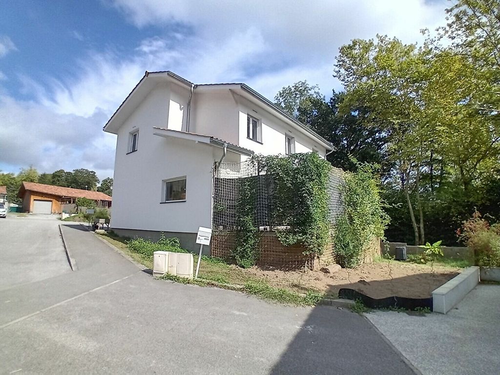 Achat maison à vendre 6 chambres 171 m² - Saint-Martin-de-Seignanx