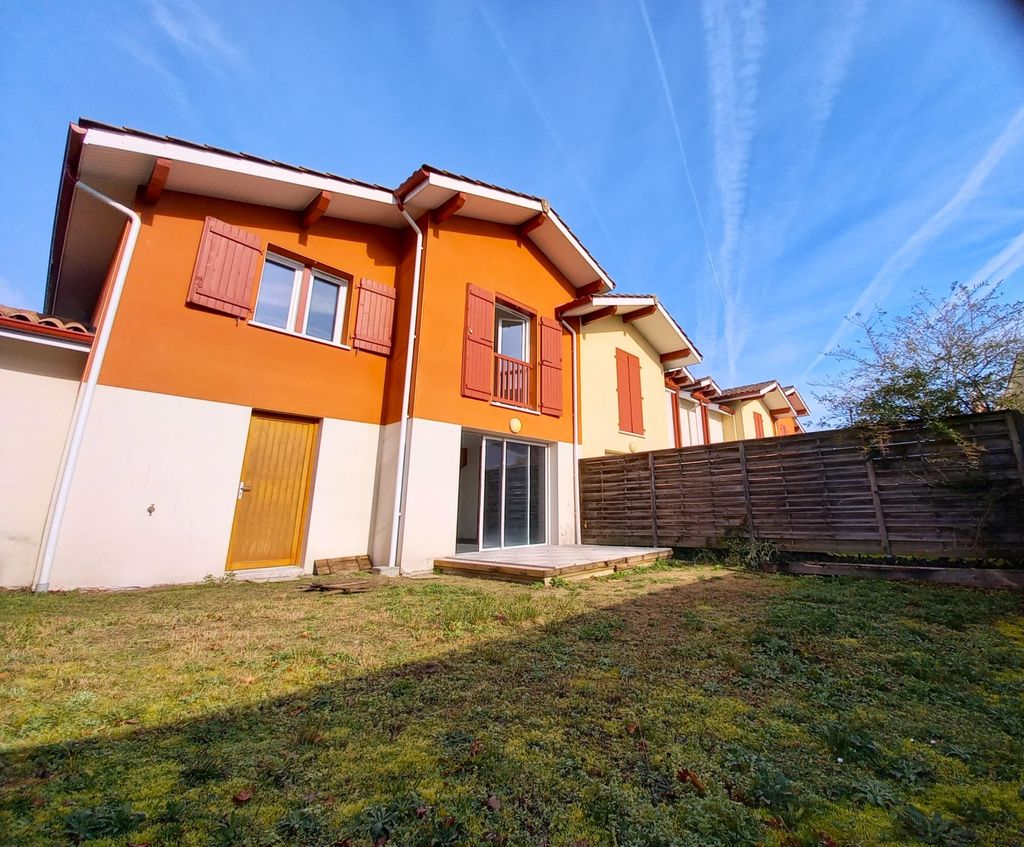 Achat maison à vendre 3 chambres 84 m² - Bénesse-Maremne