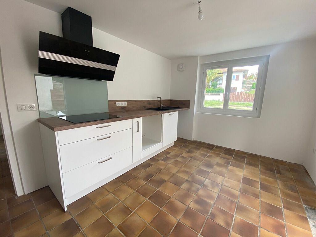 Achat appartement à vendre 3 pièces 70 m² - Saint-Vincent-de-Tyrosse