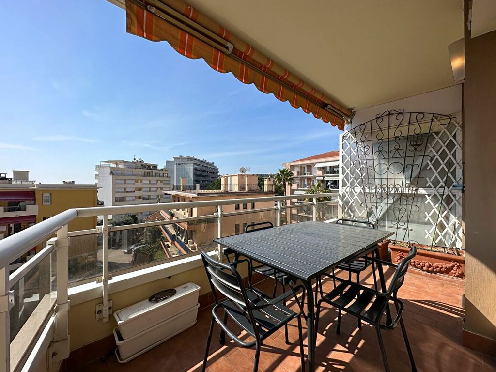 Achat appartement à vendre 2 pièces 54 m² - Roquebrune-Cap-Martin