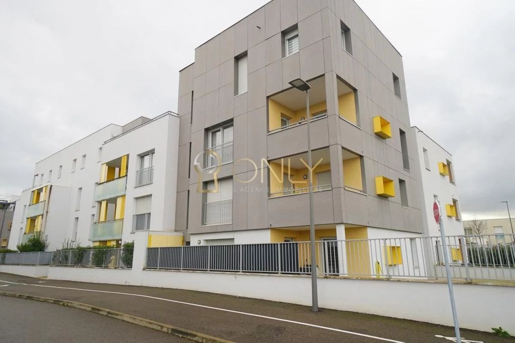 Achat appartement à vendre 3 pièces 69 m² - Charnay-lès-Mâcon