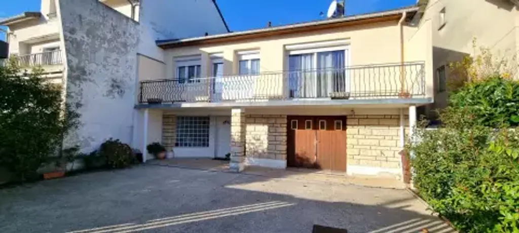 Achat maison à vendre 3 chambres 100 m² - Montfermeil