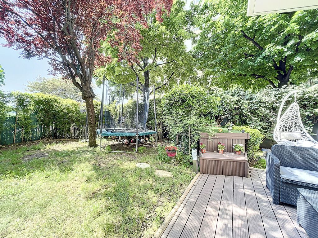 Achat appartement à vendre 3 pièces 85 m² - Courbevoie