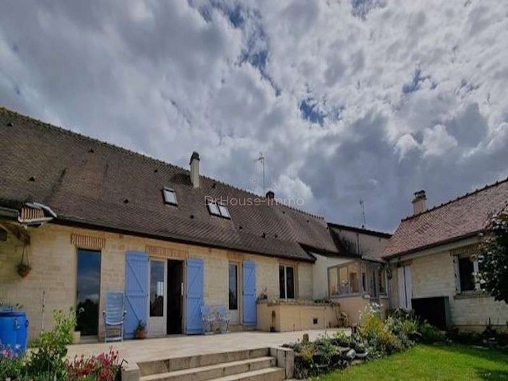 Achat maison à vendre 4 chambres 200 m² - Compiègne