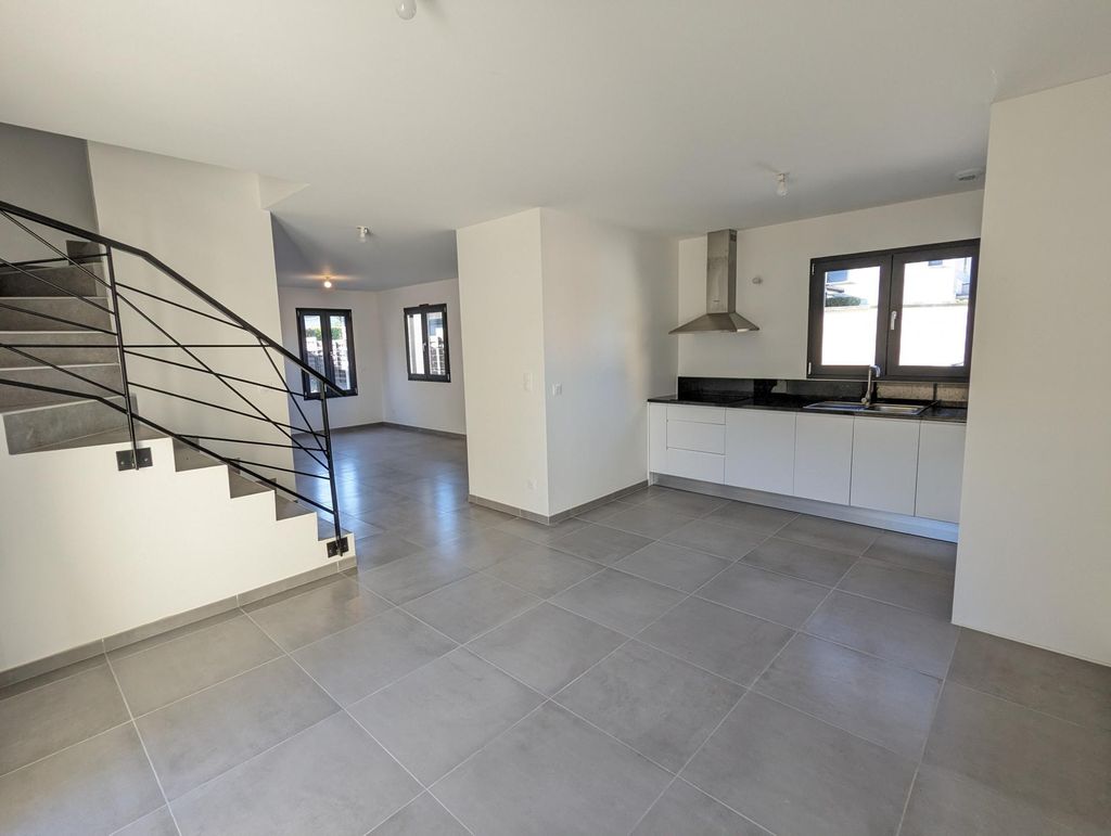 Achat maison à vendre 3 chambres 97 m² - Limas