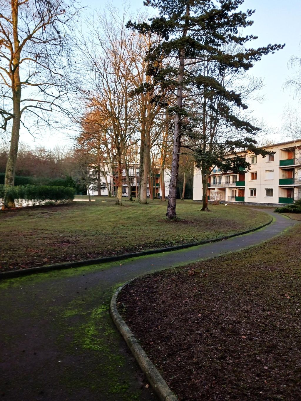 Achat appartement à vendre 5 pièces 105 m² - Chantilly