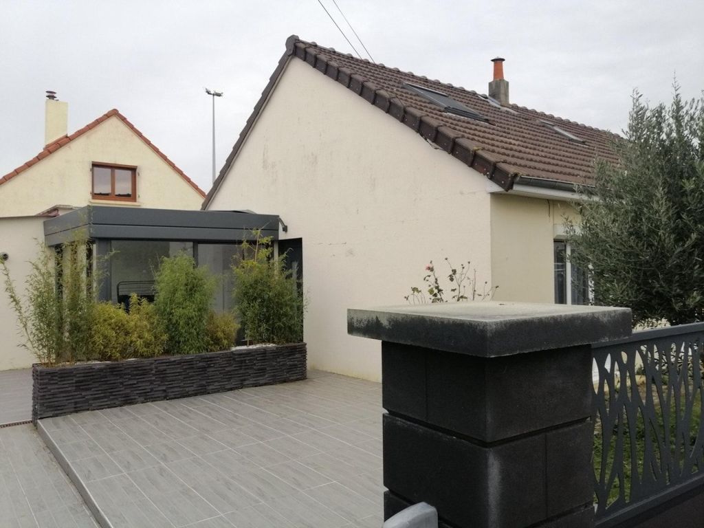 Achat maison à vendre 4 chambres 107 m² - May-sur-Orne