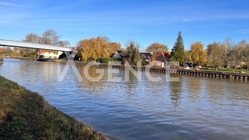 Achat maison à vendre 6 chambres 250 m² - Saint-Omer