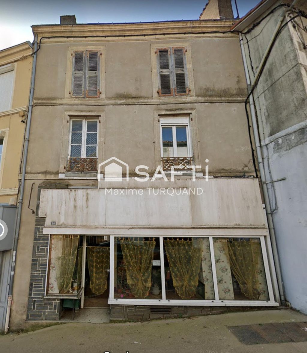 Achat maison à vendre 6 chambres 140 m² - La Châtaigneraie