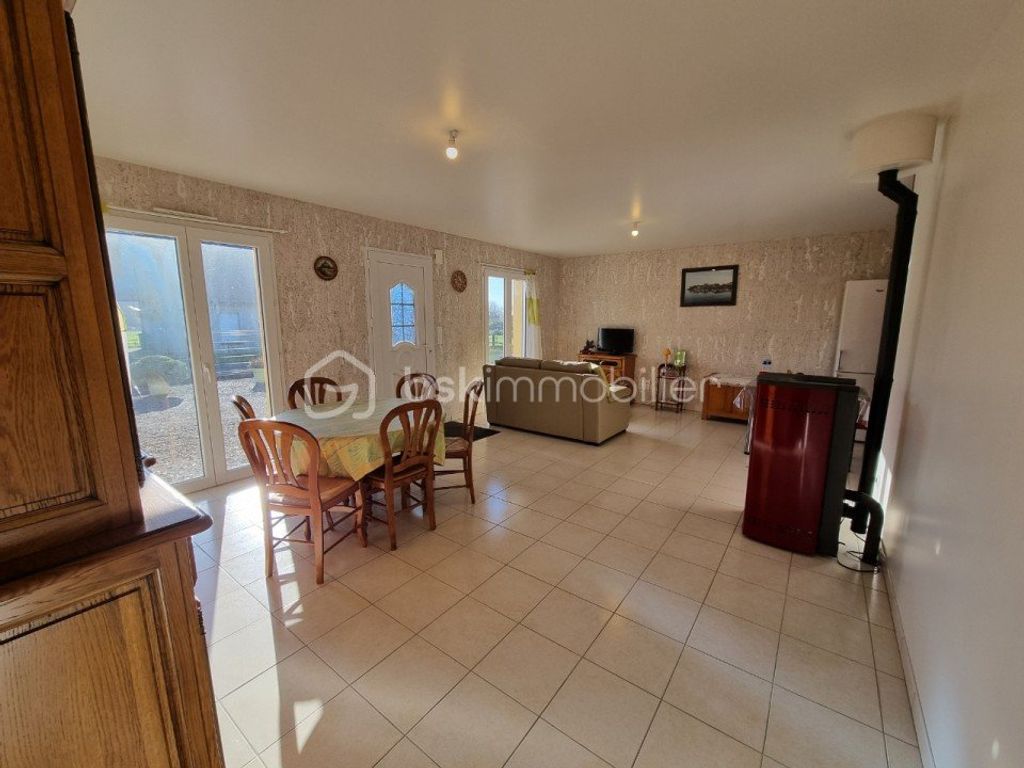 Achat maison à vendre 2 chambres 74 m² - Saint-Mars-sur-la-Futaie