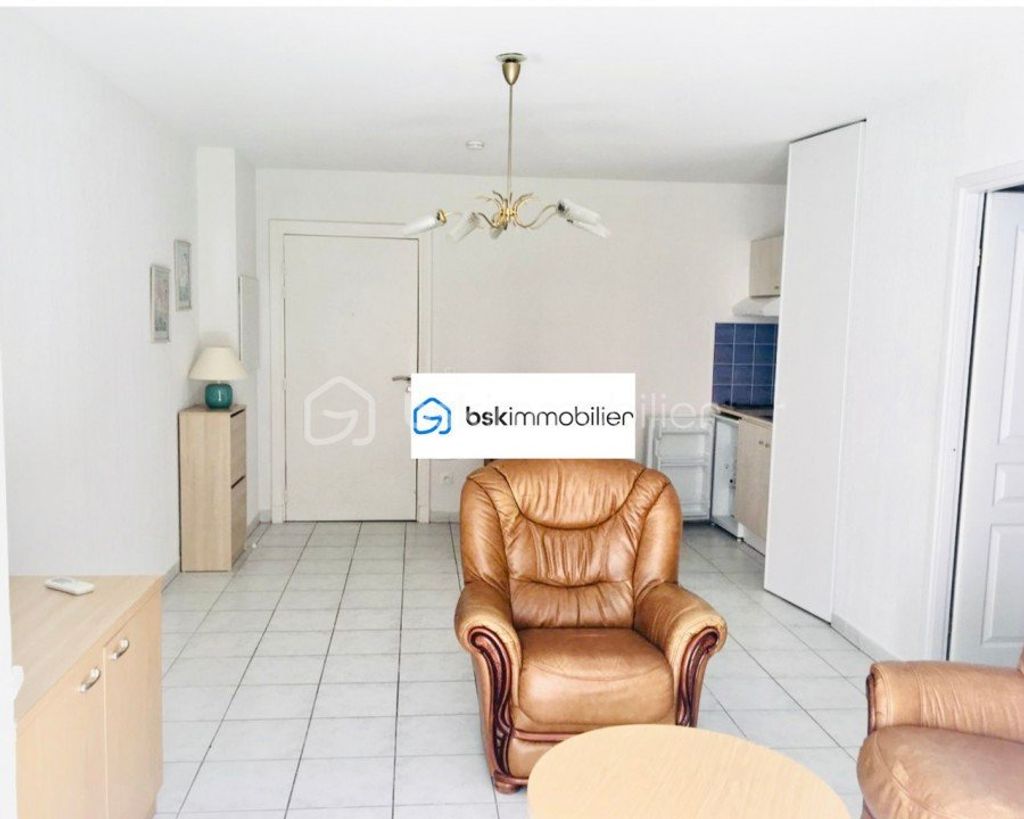 Achat appartement à vendre 2 pièces 38 m² - Plan-d'Aups-Sainte-Baume