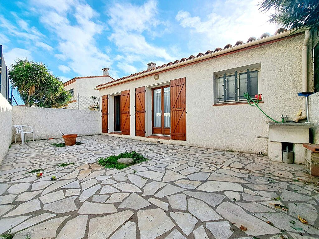 Achat maison à vendre 2 chambres 72 m² - Perpignan