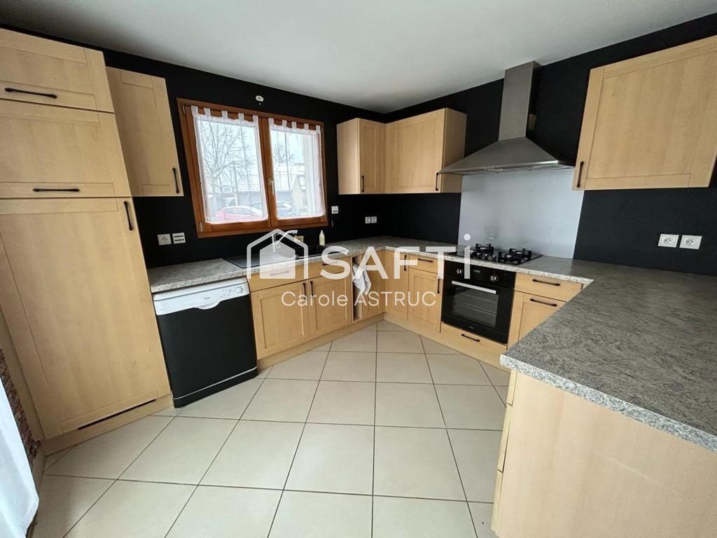 Achat maison à vendre 4 chambres 157 m² - Pontarlier