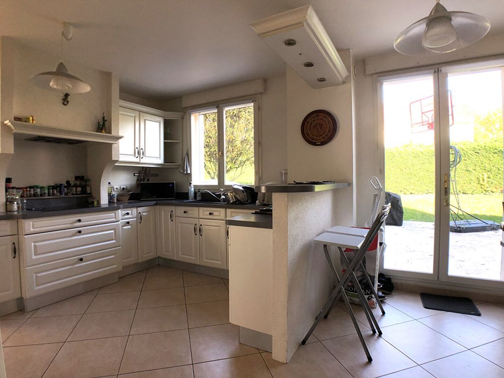 Achat maison 5 chambre(s) - Le Mesnil-Saint-Denis