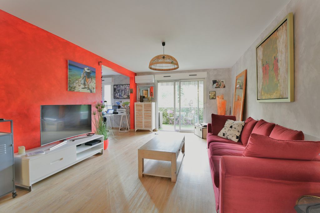 Achat appartement à vendre 3 pièces 68 m² - Toulon