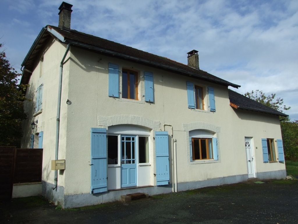 Achat maison à vendre 4 chambres 160 m² - Saint-Pierre-de-Frugie