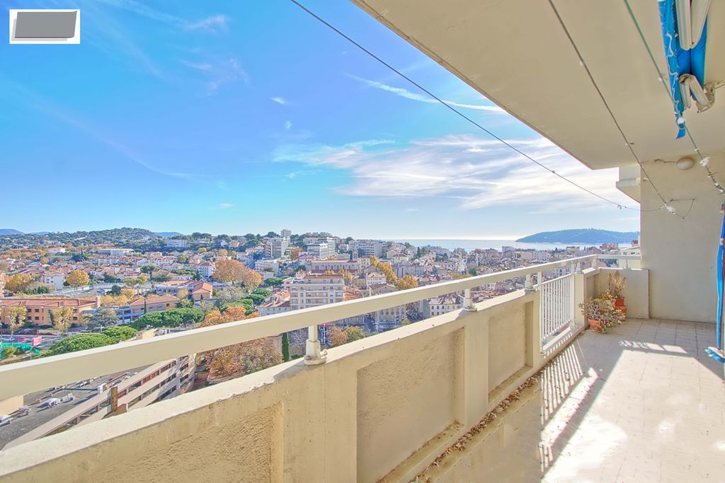 Achat appartement à vendre 3 pièces 75 m² - Toulon