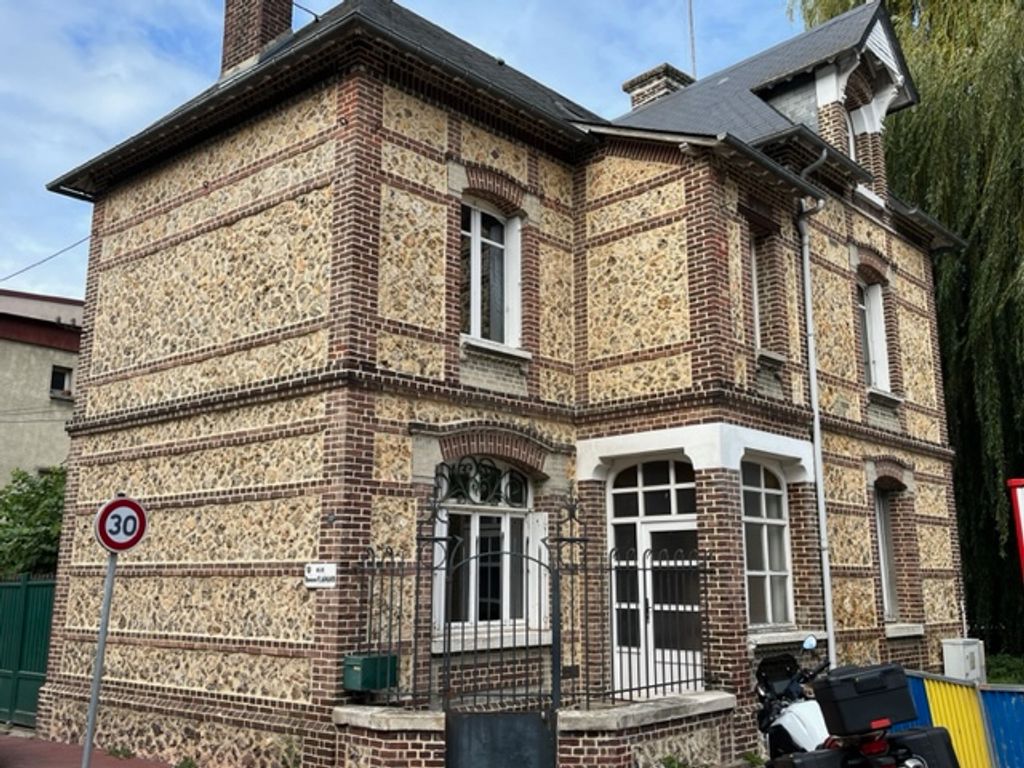 Achat maison à vendre 5 chambres 119 m² - Rouen