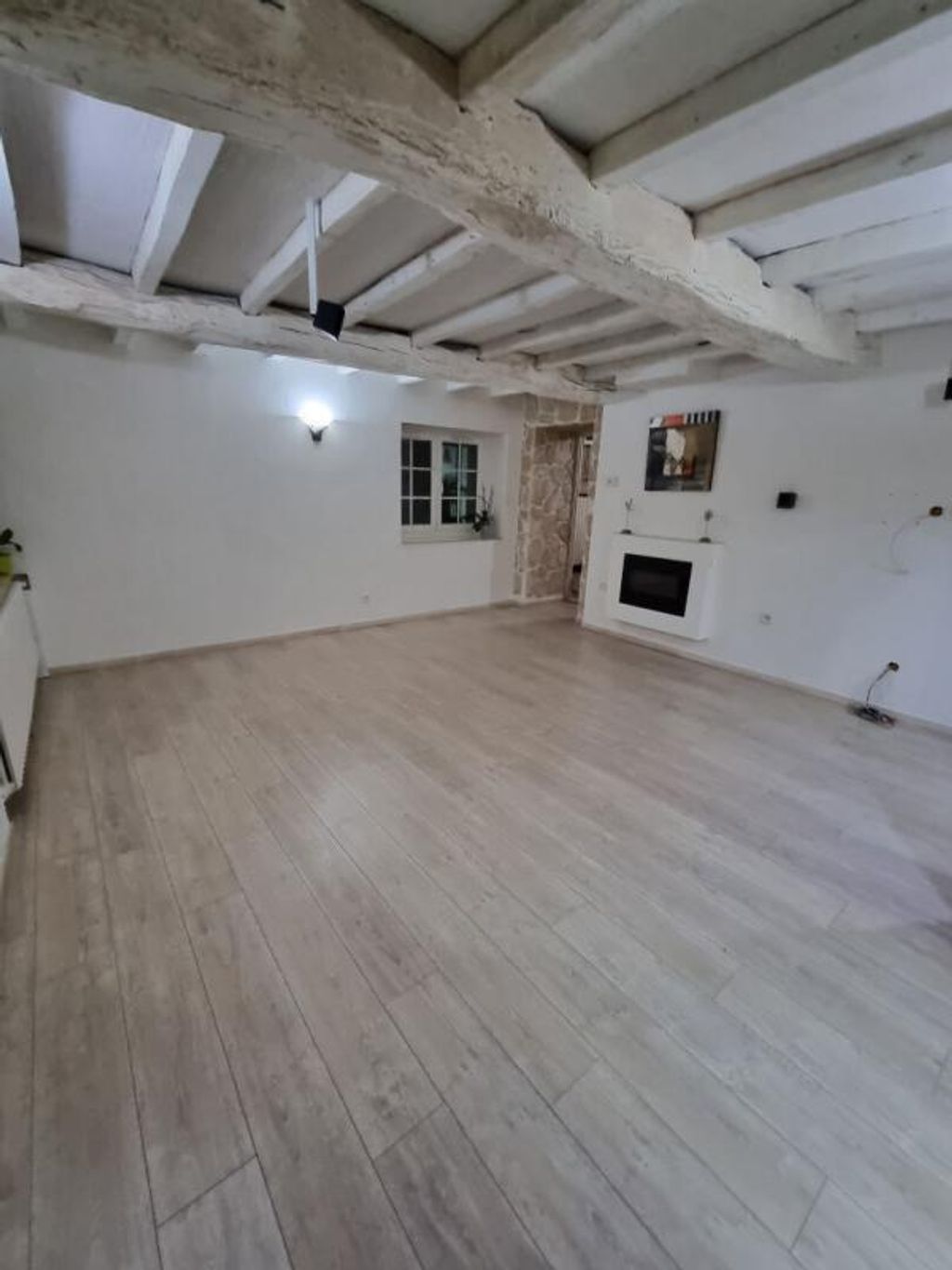 Achat maison à vendre 3 chambres 144 m² - Saint-Pierre-de-Chandieu