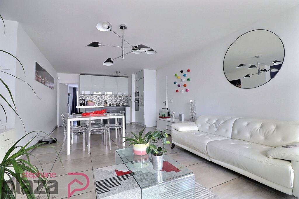 Achat appartement à vendre 4 pièces 88 m² - Romainville