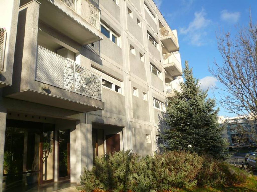 Achat appartement à vendre 5 pièces 106 m² - Massy