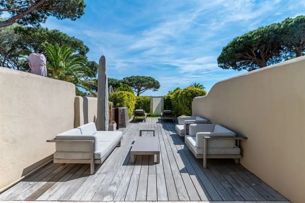 Achat appartement à vendre 3 pièces 84 m² - Saint-Tropez