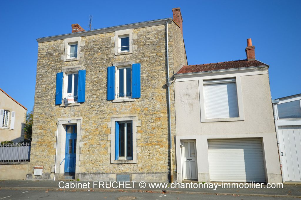 Achat maison à vendre 5 chambres 164 m² - Chantonnay