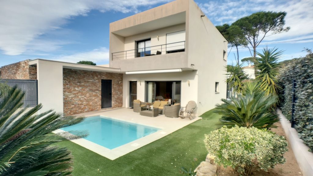 Achat maison à vendre 1 chambre 120 m² - Saint-Raphaël