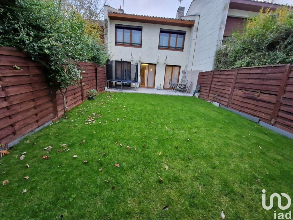 Achat maison à vendre 3 chambres 90 m² - Ris-Orangis